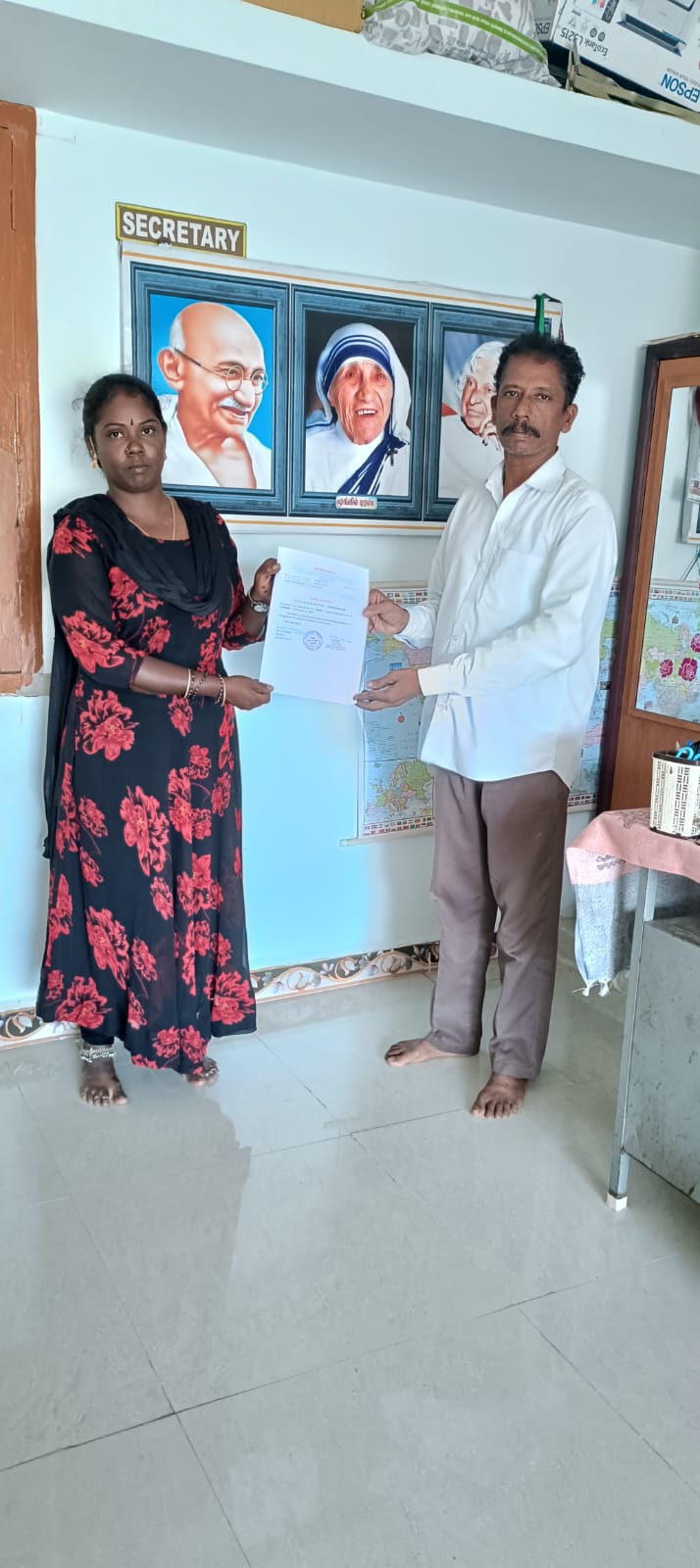 Cloth Bag Distribution to Study Center Students
